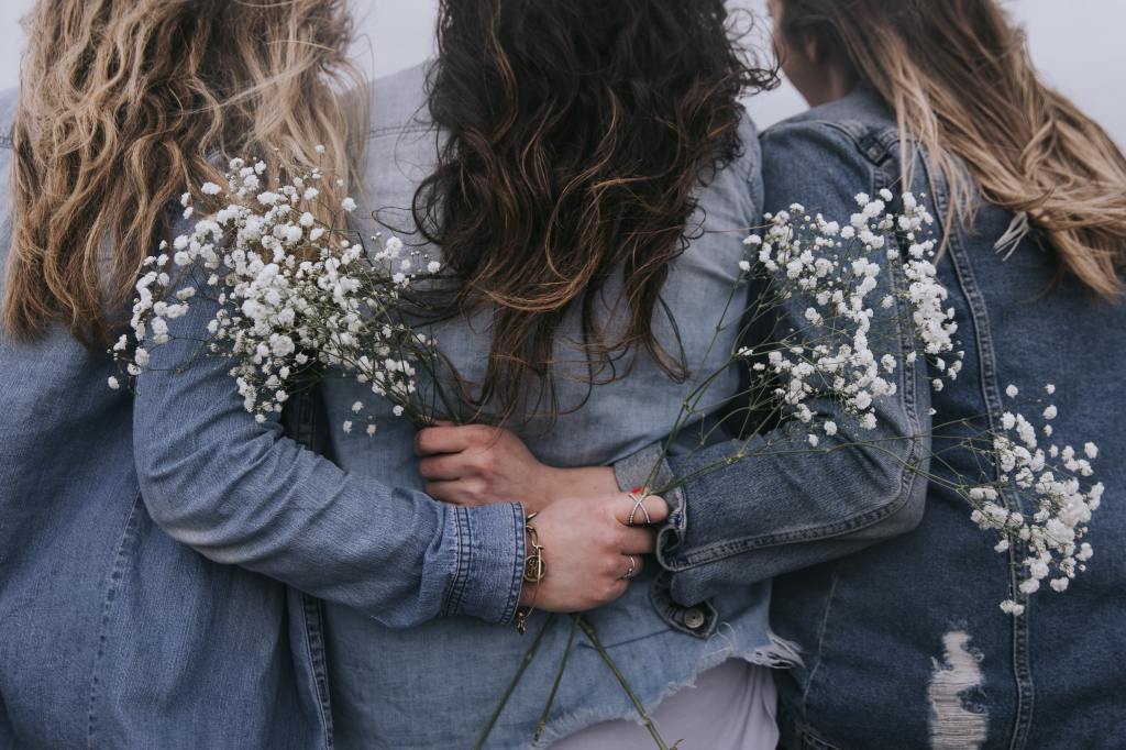 The Importance Of Female Friendships | A Love Letter To My&nbsp;Girls